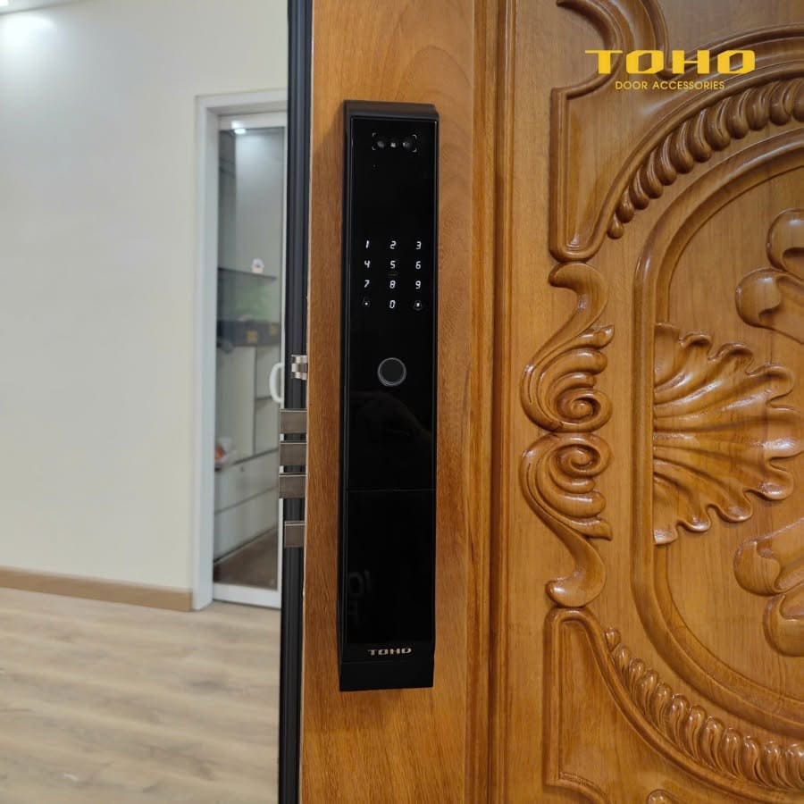 Khóa Cửa Thông Minh Nhận Dạng Khuôn Mặt TOHO TH632 Lắp Đặt Thực Tế