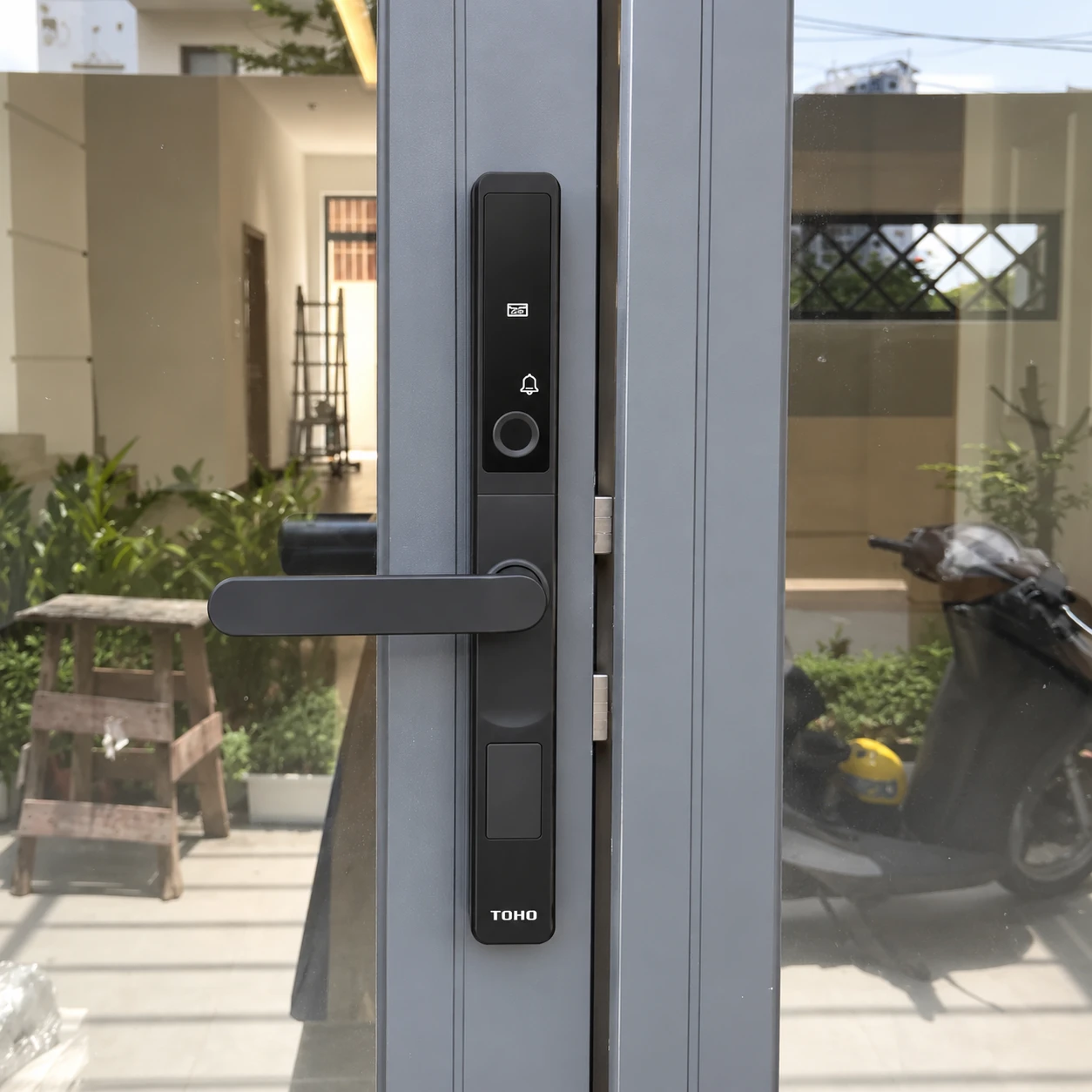 Khóa Vân Tay Cửa Nhôm Xingfa TOHO TH784