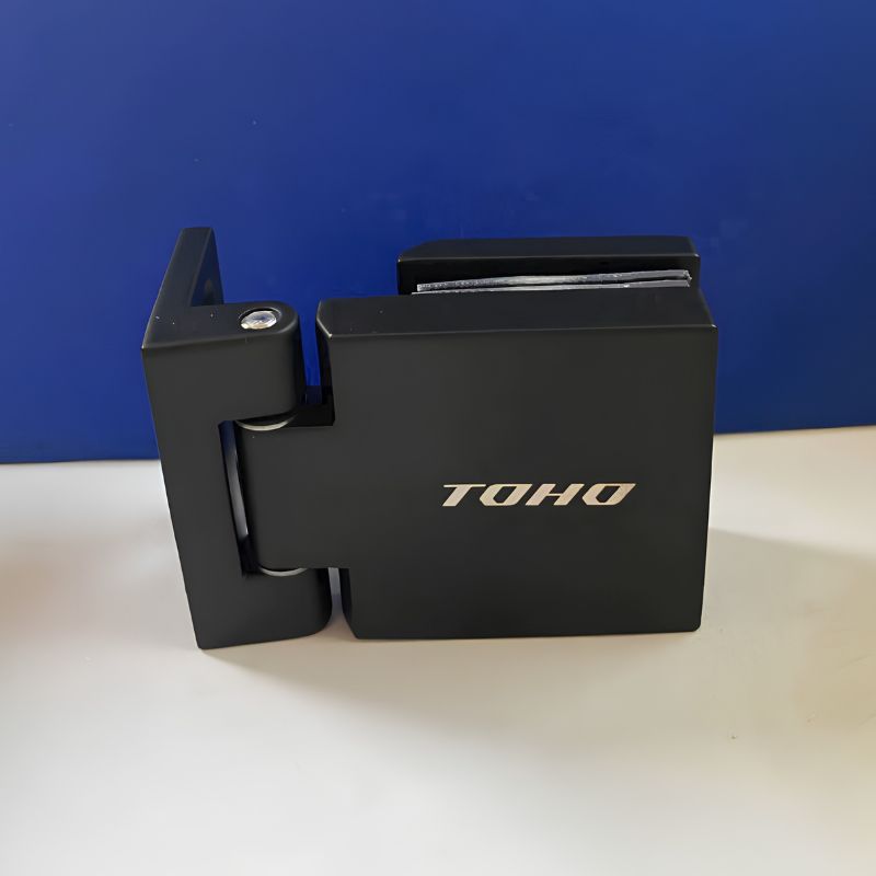 Bản Lề Kính TOHO TH786: Liên Kết Chắc Chắn, Đóng Mở Linh Hoạt, Hoàn Thiện Thẩm Mỹ